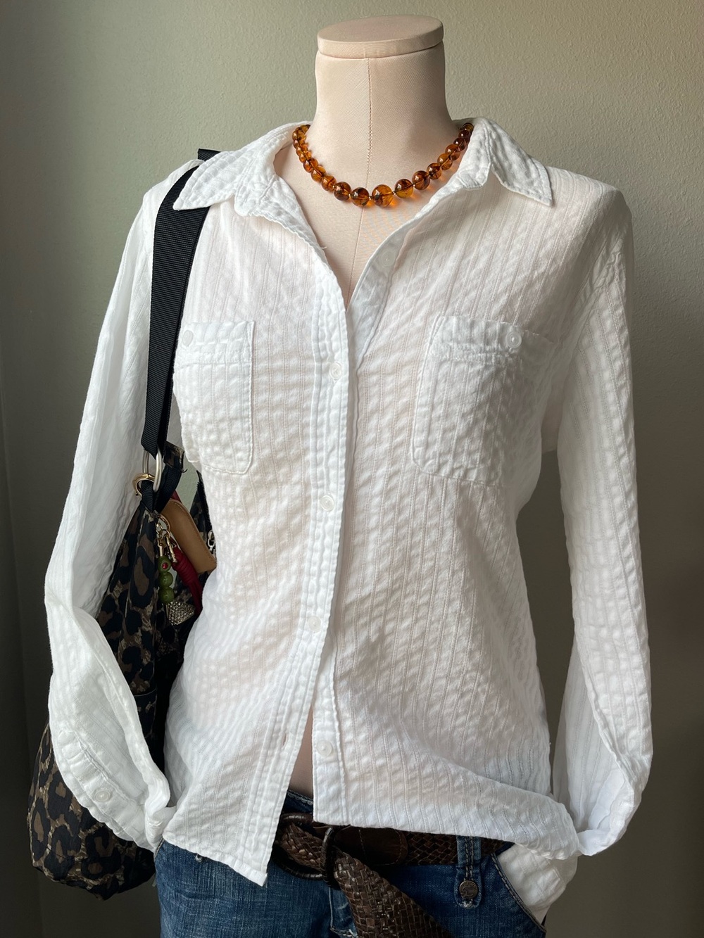 100% cotton Vintage Y2K Mudd Seersucker Button Down Shirt